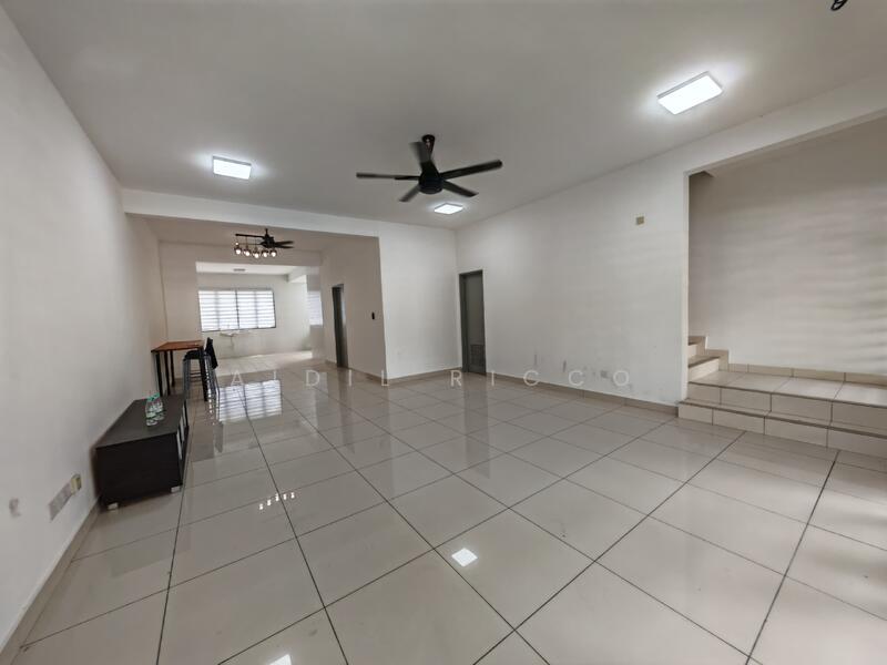 2-storey Terraced House for Sale in Seremban (Negeri Sembilan) - Aidil Ricco - Living Room - PropertyGuru.com.my