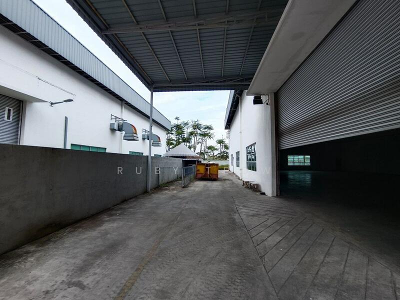 Semi-D Factory for Rent in Kawasan Perindustrian SILC (Iskandar Puteri (Nusajaya)) - Ruby Teow - Exterior - PropertyGuru.com.my