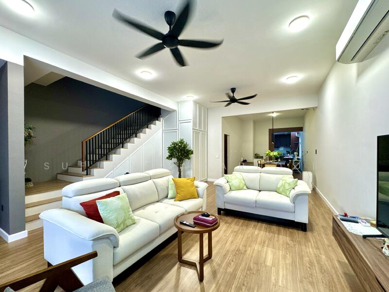 2-storey Terraced House for Sale in Elmina (Shah Alam) - Sufian Kamaruddin - Living Room - PropertyGuru.com.my