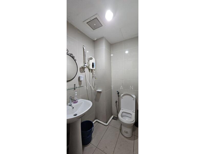 Condominium for Rent at The Scott Garden SOHO - June Tan - Bathroom - PropertyGuru.com.my