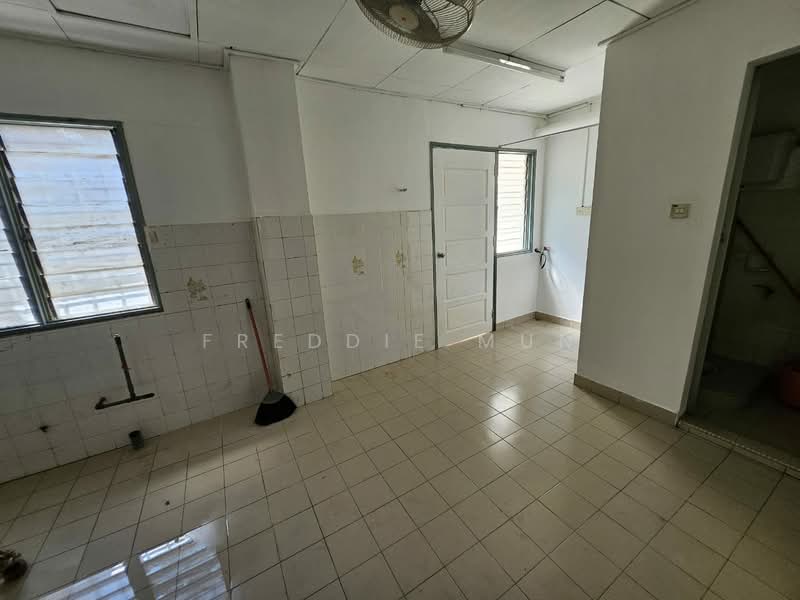 Terraced House for Sale in Taman Pinggiran Usj (Subang Jaya) - Freddie Mun - PropertyGuru.com.my