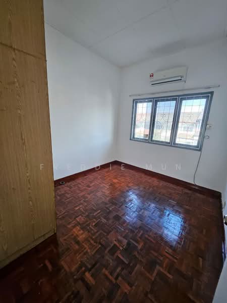Terraced House for Sale in Taman Pinggiran Usj (Subang Jaya) - Freddie Mun - PropertyGuru.com.my
