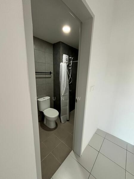 Condominium for Rent at Residensi Sateria - Chun Wei - Bathroom - PropertyGuru.com.my