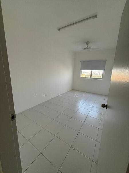 Condominium for Rent at Residensi Sateria - Chun Wei - Interior - PropertyGuru.com.my