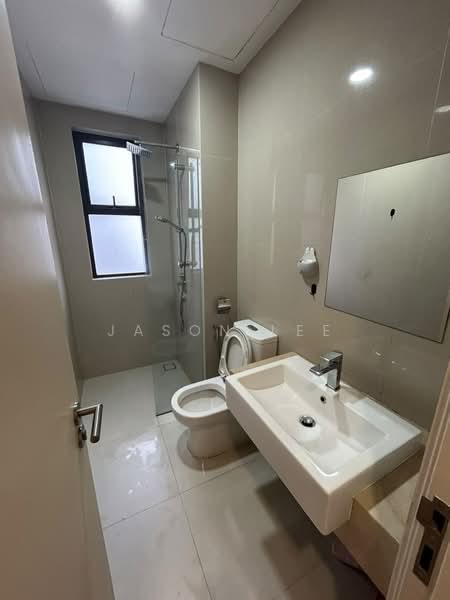 Servis Apartment untuk Disewa di South View - Jason Lee - Bathroom - PropertyGuru.com.my