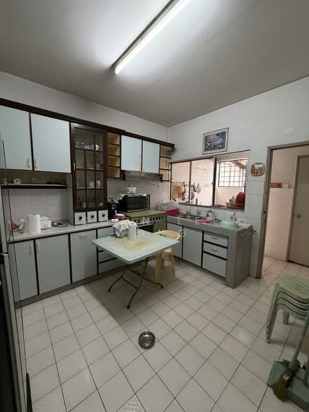 Terraced House for Sale in Bandar Utama 1 (Bandar Utama) - Sandra Wang - Kitchen - PropertyGuru.com.my