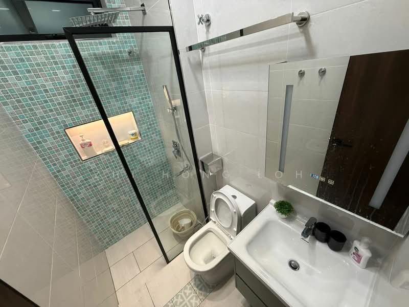 Rumah Berkembar untuk Dijual di Ukay Perdana (Ulu Kelang) - Zhi Hong Loh - Bathroom - PropertyGuru.com.my