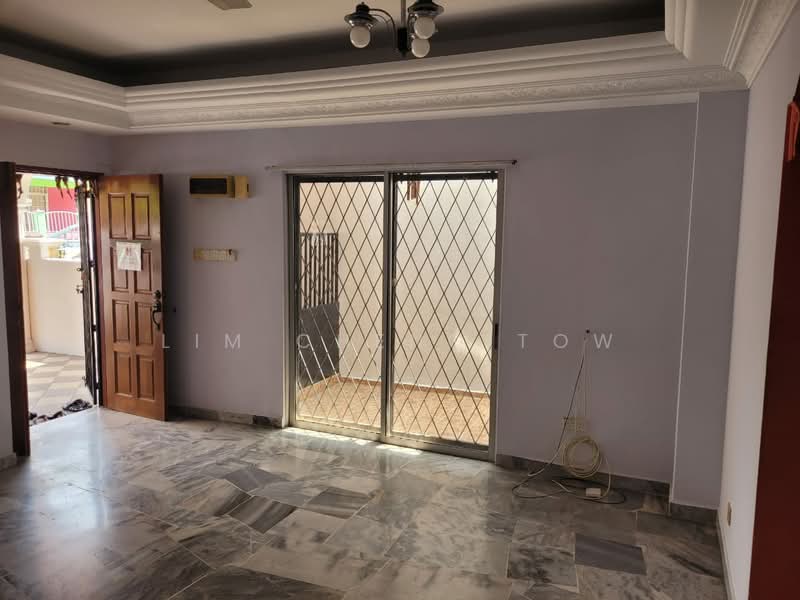 Rumah Teres 2 Tingkat untuk Dijual di Taman Wawasan (Puchong) - Lim Cheng Tow - Living Room - PropertyGuru.com.my