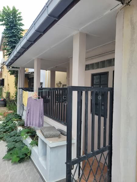 Rumah Teres 2 Tingkat untuk Dijual di Taman Wawasan (Puchong) - Lim Cheng Tow - Exterior - PropertyGuru.com.my