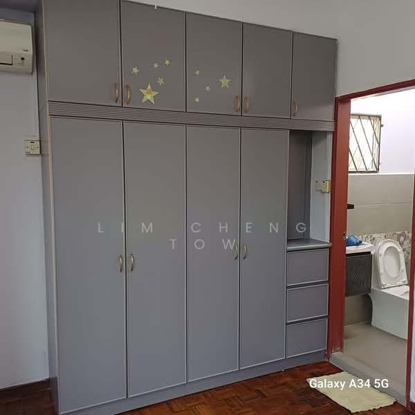 Rumah Teres 2 Tingkat untuk Dijual di Taman Wawasan (Puchong) - Lim Cheng Tow - Bathroom - PropertyGuru.com.my