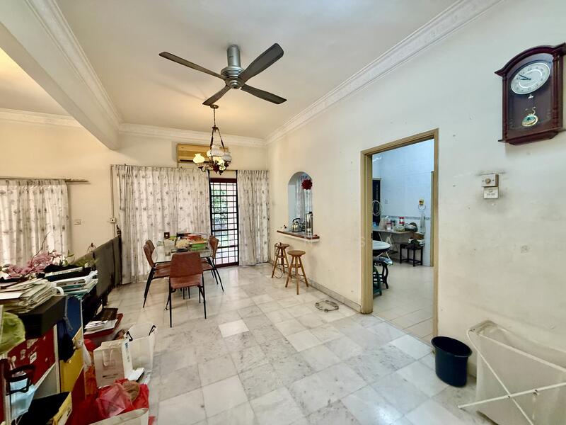 Corner Jalan Kubah, Bukit Jelutong untuk Untuk Dijual - RM 1,350,000, Mac 2026 - Dining Area  - PropertyGuru.com.my