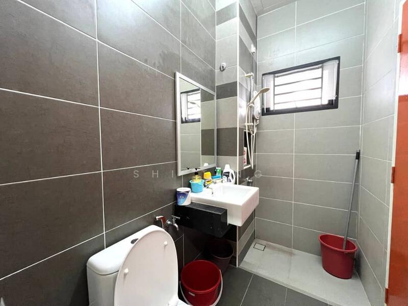 2-storey Terraced House for Sale in Taman Desa Tebrau (Tebrau) - Shi Ting - Bathroom - PropertyGuru.com.my