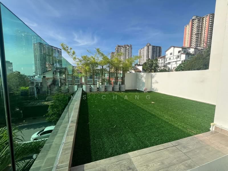 Semi-Detached House for Sale in Batu 9 (Cheras) - Ms Chang - Exterior - PropertyGuru.com.my