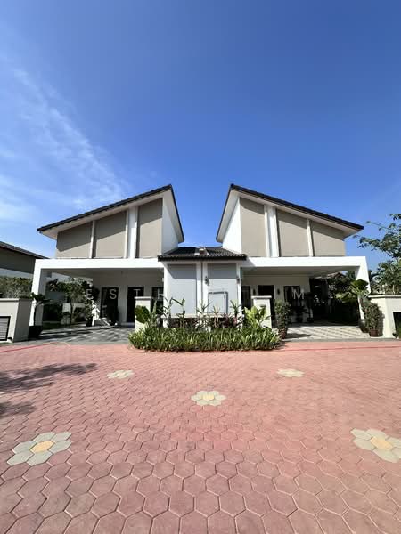 Semi-Detached House for Sale in Gopeng (Perak) - Esther Lim - Exterior - PropertyGuru.com.my