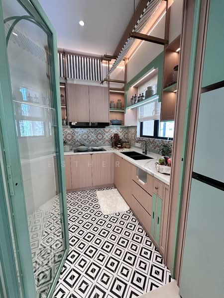 Semi-Detached House for Sale in Gopeng (Perak) - Esther Lim - Kitchen - PropertyGuru.com.my