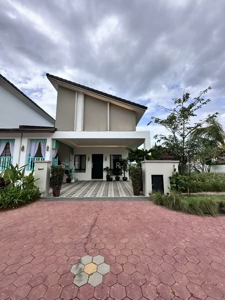 Semi-Detached House for Sale in Gopeng (Perak) - Esther Lim - Exterior - PropertyGuru.com.my