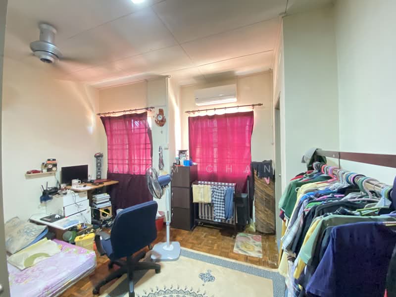 2-storey Terraced House for Sale in Setia Alam (Selangor) - Adam Chan - Bedroom - PropertyGuru.com.my