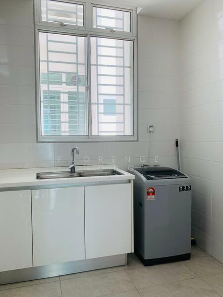 Service Residence for Rent at Paragon Residences @ Straits View - Florence Hong - Kitchen - PropertyGuru.com.my