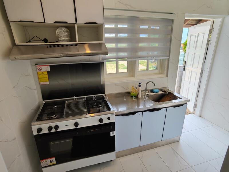 Bungalow for Sale in Taman Stulang Laut (Johor Bahru) - Niko Lew - Kitchen - PropertyGuru.com.my