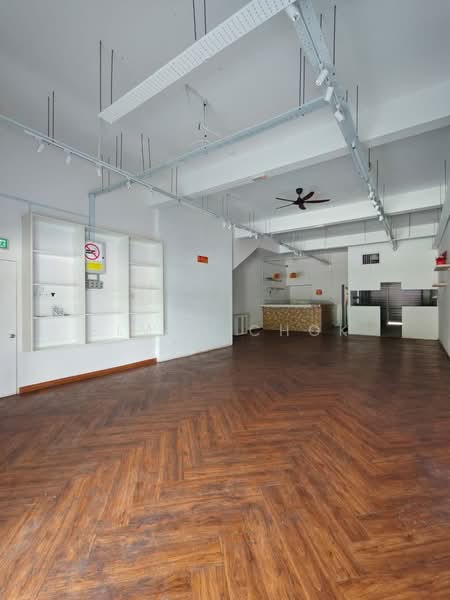 Shop for Rent in Bandar Bukit Raja (Klang) - Elwin Chok - Interior - PropertyGuru.com.my