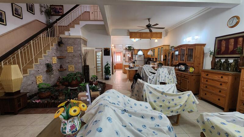 2-storey Terraced House for Sale in Kota Kemuning (Shah Alam) - JJ Wang - Living Room - PropertyGuru.com.my