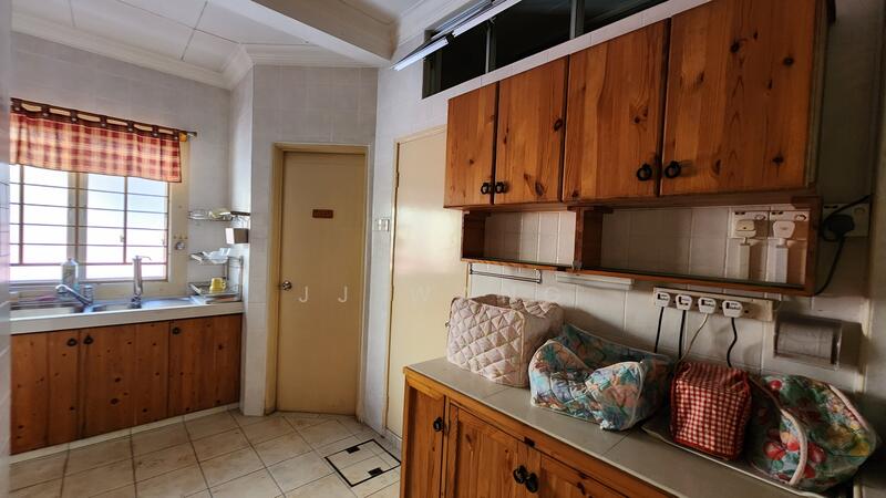 2-storey Terraced House for Sale in Kota Kemuning (Shah Alam) - JJ Wang - Kitchen - PropertyGuru.com.my