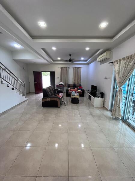 2-storey Terraced House for Sale in Nusa Sentral (Iskandar Puteri (Nusajaya)) - Shilee . - Living Room - PropertyGuru.com.my