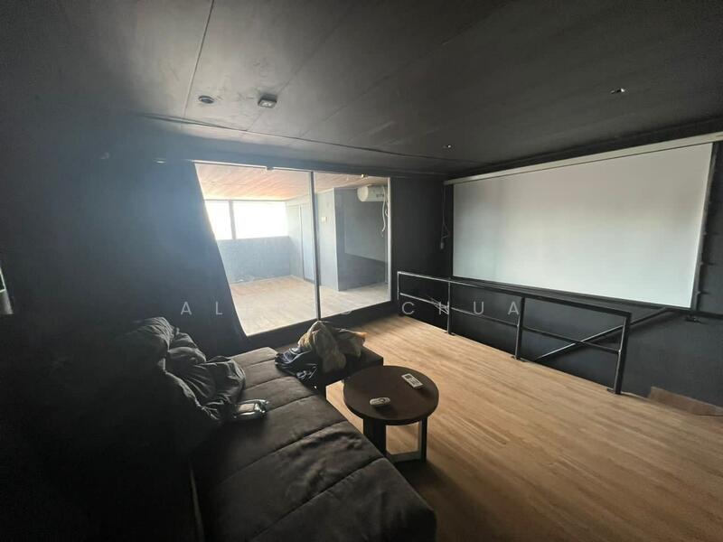 Shop for Sale in Sekama (Kuching) - Alfred Chua - Living Room - PropertyGuru.com.my