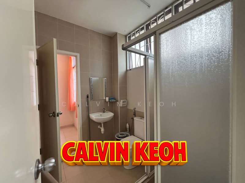 Rumah Teres 3 Tingkat untuk Dijual di Setia Pearl Island (Bayan Lepas) - Calvin Keoh - Bathroom - PropertyGuru.com.my