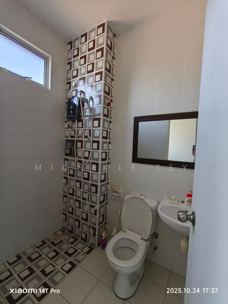 2-storey Terraced House for Sale in Taman Setia Indah (Tebrau) - Michelle Tey - Bathroom - PropertyGuru.com.my