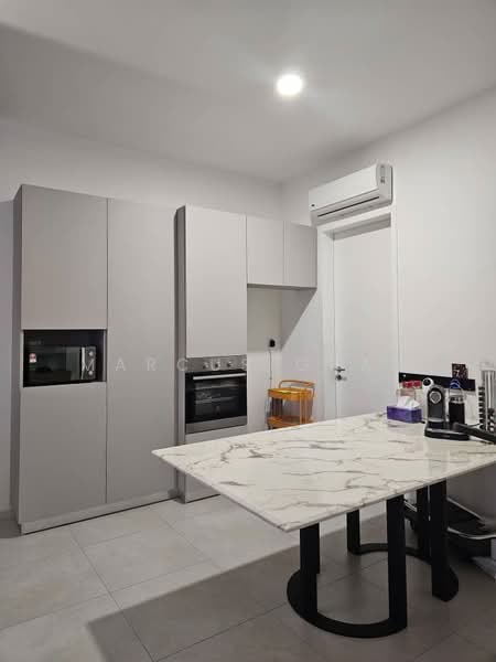 Servis Apartment untuk Disewa di The Goodwood Residence - Marcus Guan - Kitchen - PropertyGuru.com.my