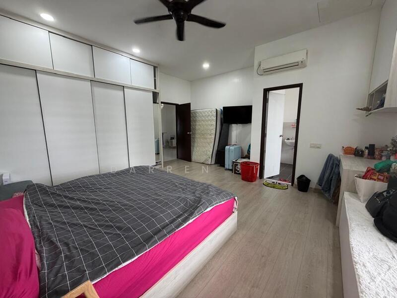 2-storey Terraced House for Sale in Setia Tropika (Johor Bahru) - Darren Siu - Bedroom - PropertyGuru.com.my