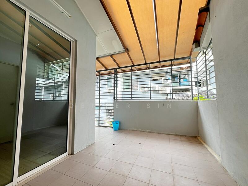 Nadayu 92 untuk Untuk Dijual - RM 780,000, Feb 2026 - Balcony - PropertyGuru.com.my