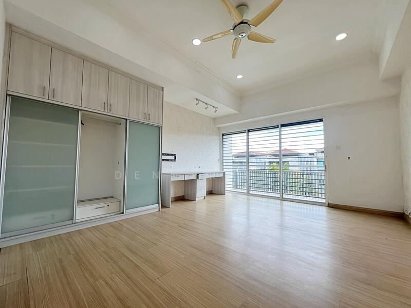 Nadayu 92 untuk Untuk Dijual - RM 780,000, Feb 2026 - Bedroom - PropertyGuru.com.my