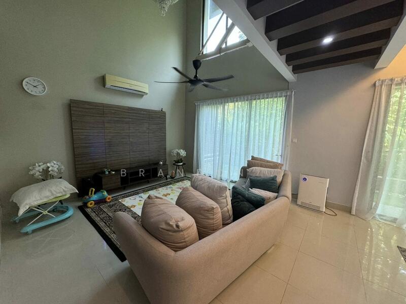 Semi-Detached House for Sale in Riverview Kemensah (Melawati) - Brandon . - Living Room - PropertyGuru.com.my