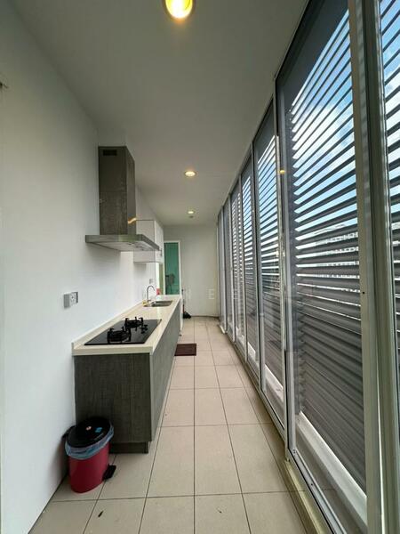 8 Gurney (The Shore Condominium) untuk Untuk Disewa - RM 9,200 /bulan, Feb 2026 - Kitchen - PropertyGuru.com.my
