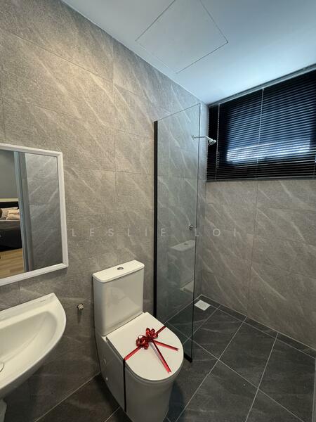 Townhouse for Sale in Siburan (Kuching) - Leslie Loi - Bathroom - PropertyGuru.com.my