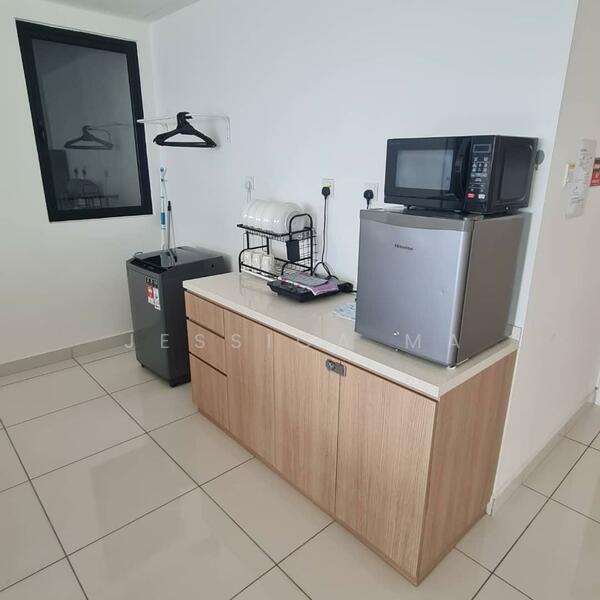 Service Residence for Rent at Southkey Mosaic - Jessica Ma - Kitchen - PropertyGuru.com.my