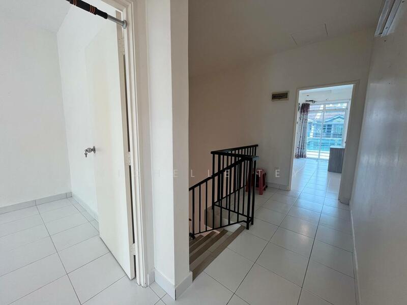 2-storey Terraced House for Sale in Taman JP Perdana (Johor Bahru) - Michelle Tey - Corridor - PropertyGuru.com.my