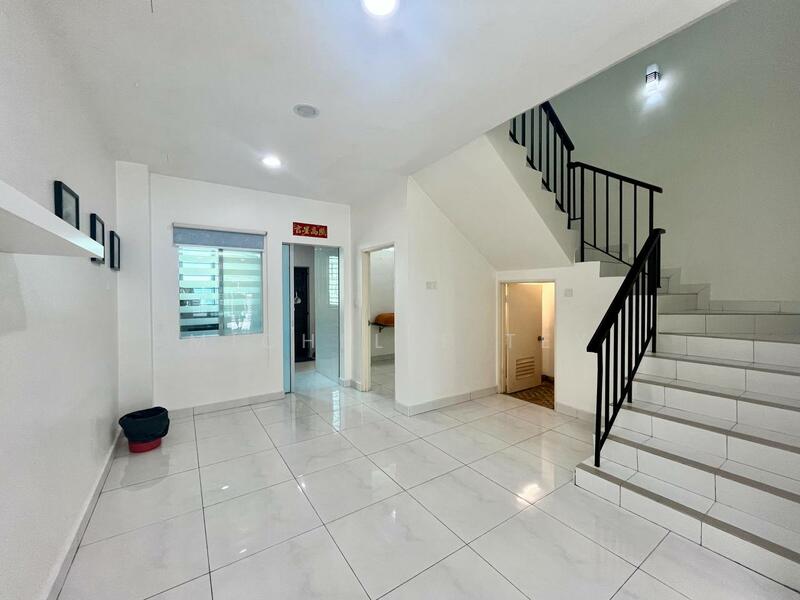 2-storey Terraced House for Sale in Taman JP Perdana (Johor Bahru) - Michelle Tey - Living Room - PropertyGuru.com.my