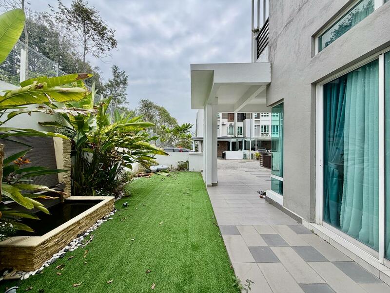 Untuk Dijual - Tiara South