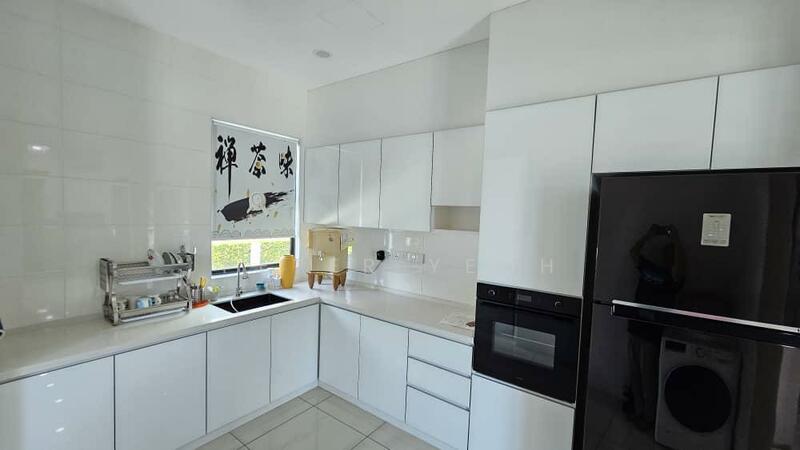Semi-Detached House for Sale in Bandar Cassia (Batu Kawan) - Peter Yeoh - Kitchen - PropertyGuru.com.my