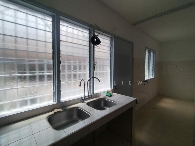 1-storey Terraced House for Rent in Bandar Sri Damansara (Selangor) - Jeffrey Liew - Kitchen - PropertyGuru.com.my