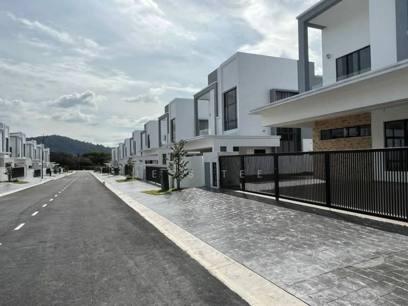 Tanah Kediaman untuk Dijual di Setia Alam (Selangor) - Jess Tee - Exterior - PropertyGuru.com.my
