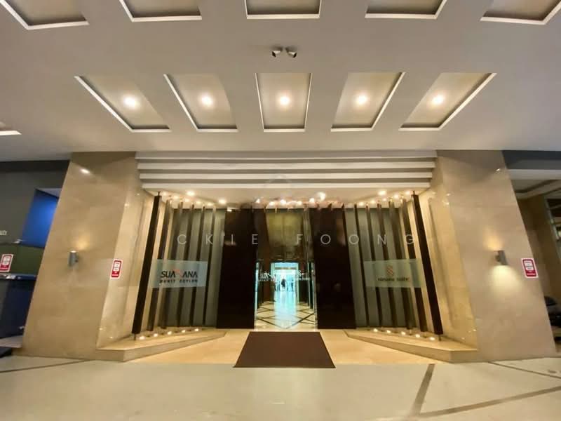 Servis Apartment untuk Dijual di Suasana Bukit Ceylon / Raja Chulan Residences - Vickie Foong - Entrance - PropertyGuru.com.my
