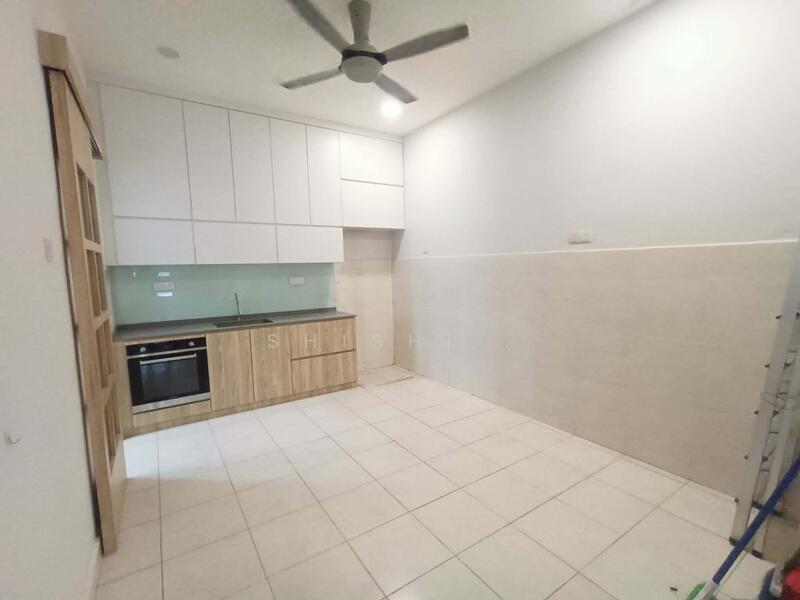 Cluster House for Sale in Skudai (Johor) - Shishi . - Kitchen - PropertyGuru.com.my