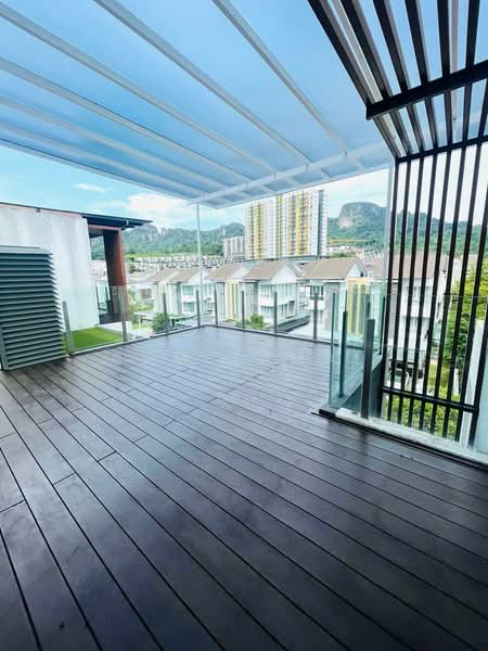 Rumah Teres 4 Tingkat untuk Dijual di Ulu Kelang (Kuala Lumpur) - Sam Jamal - Balcony - PropertyGuru.com.my