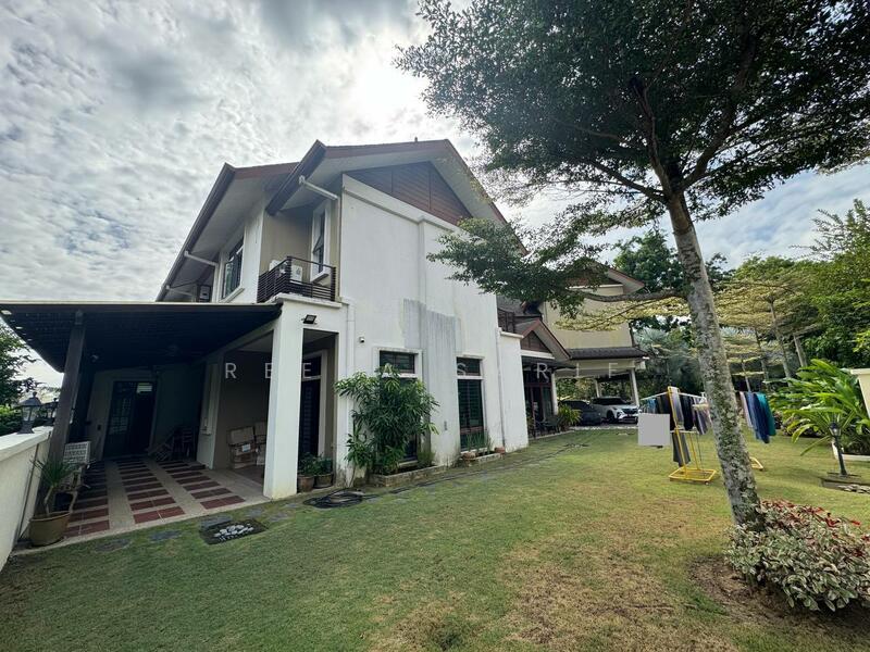 Semi-Detached House for Sale in Shah Alam (Selangor) - Reena Sarif - Exterior - PropertyGuru.com.my