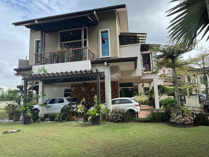 Semi-Detached House for Sale in Shah Alam (Selangor) - Reena Sarif - Exterior - PropertyGuru.com.my