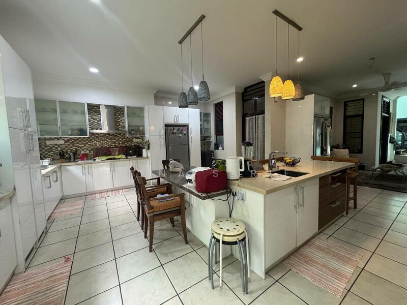 Semi-Detached House for Sale in Shah Alam (Selangor) - Reena Sarif - Kitchen - PropertyGuru.com.my